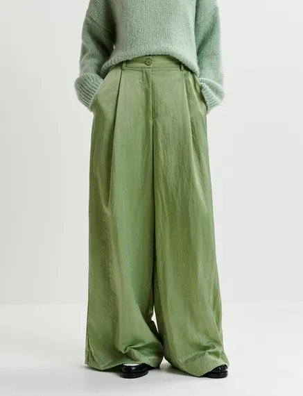 Pantalones anchos satinados, verde claro