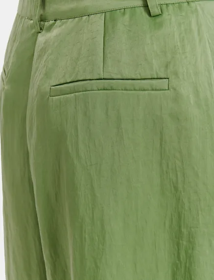 Pantalones anchos satinados, verde claro