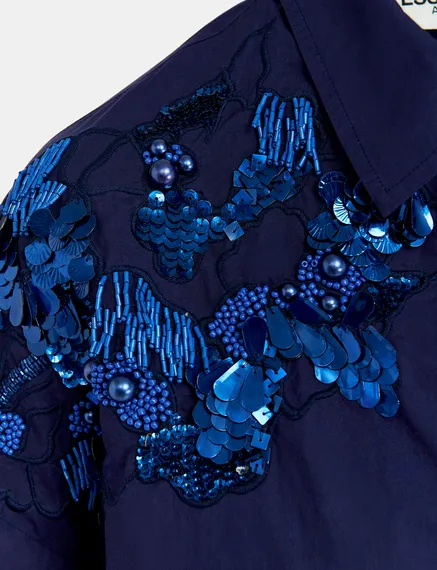 Camicia in cotone blu navy con ricami di paillettes e perline