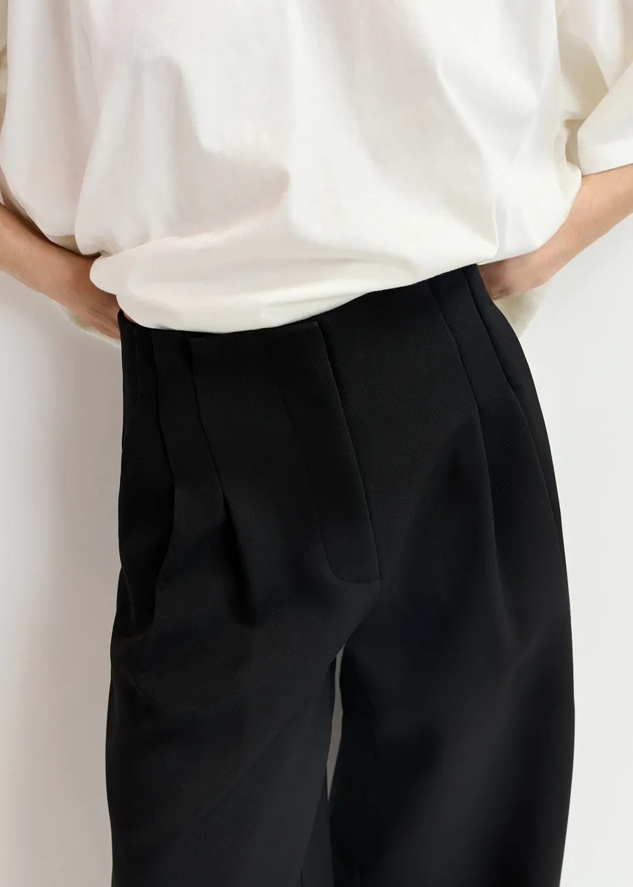 Black wide-leg pants