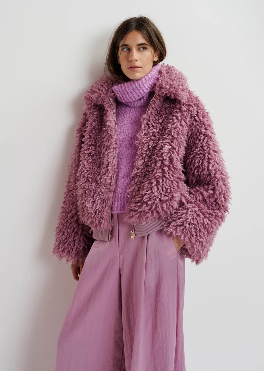 Veste en fausse peau de mouton mauve