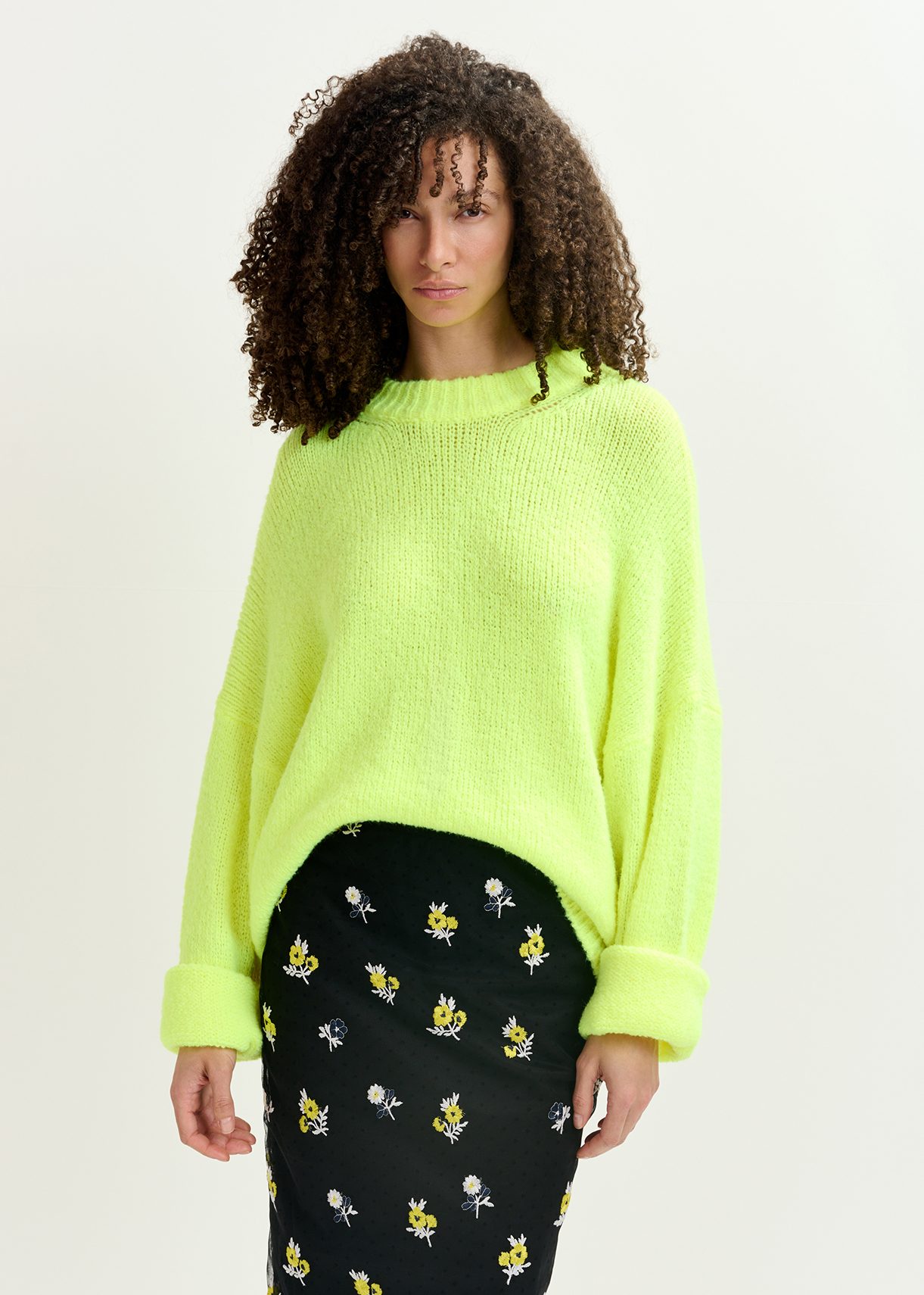 ESSENTIEL ANTWERP 売れ筋商品|||エッセンシャルアントワープ ニット&セーター アウター レディース Sweaters Yellow GENLIGHT__LM18__c.jpg?format=webp
