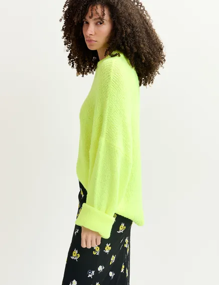 Neon yellow chunky knit sweater