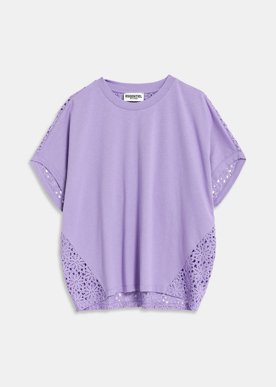 Lilac T-shirt with lace back panel