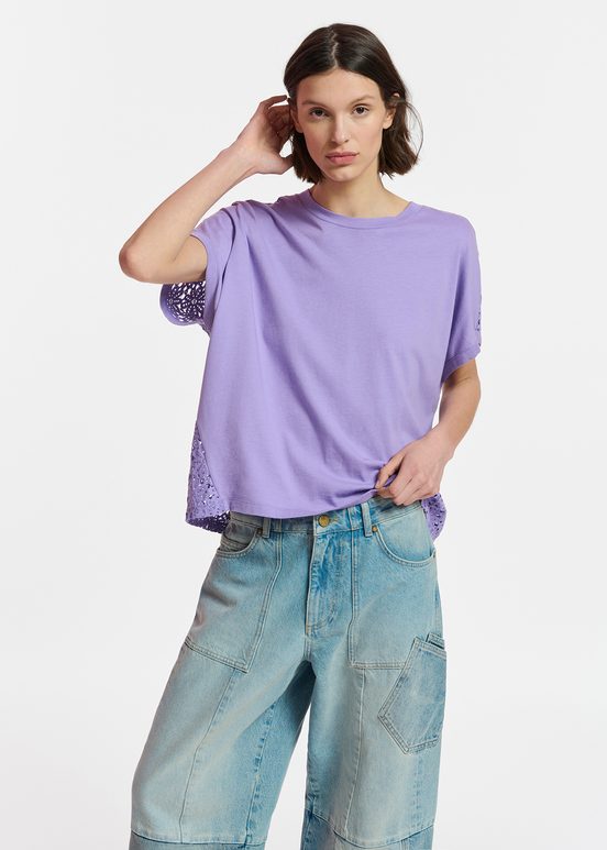 Lilac T-shirt with lace back panel