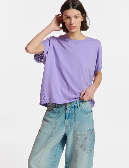 Lilac T-shirt with lace back panel