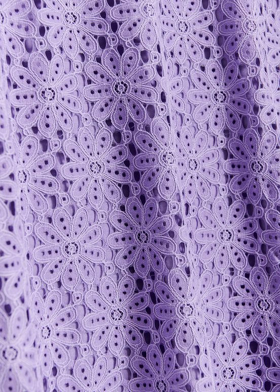 T-shirt lilas avec dos en dentelle