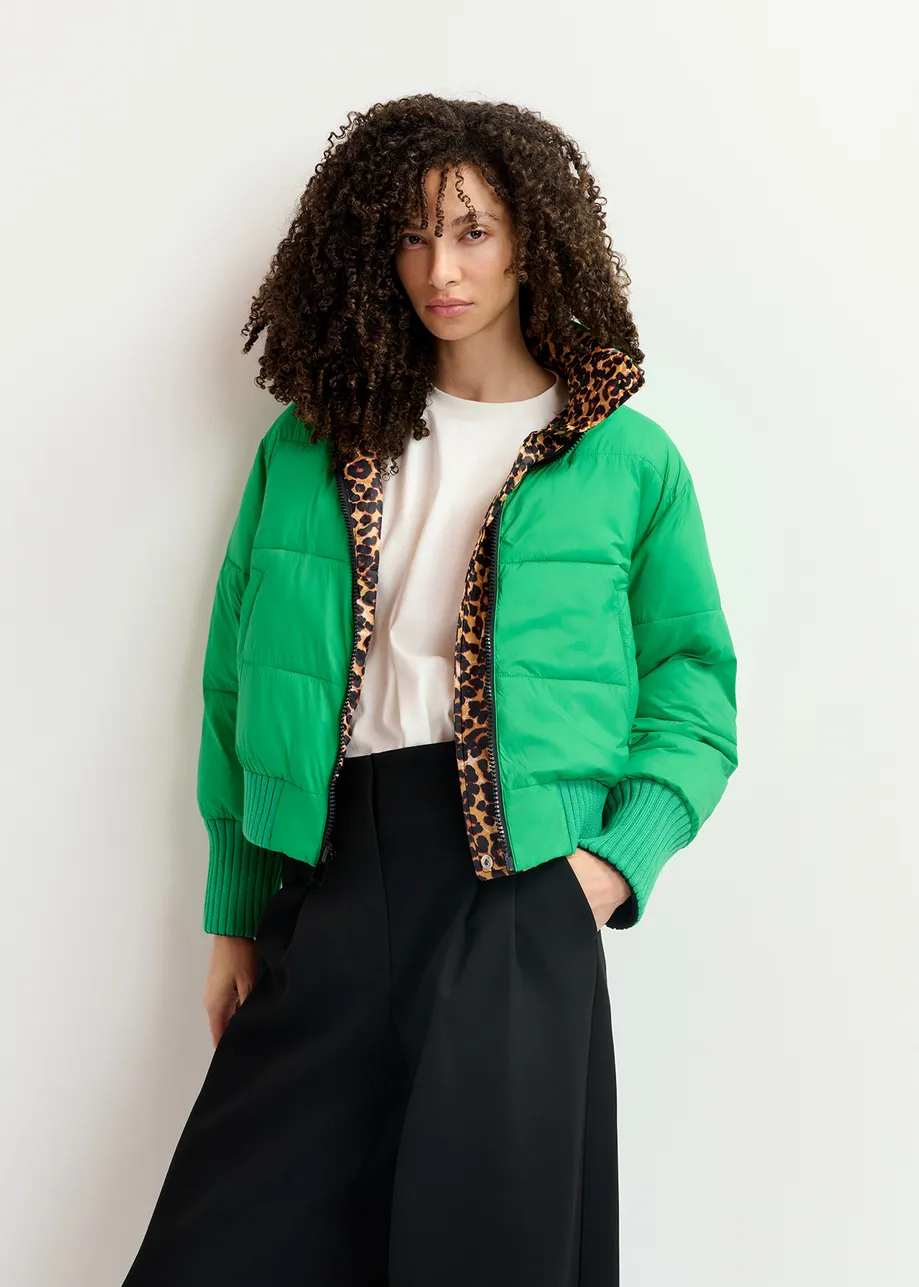 Green and leopard-print reversible puffer jacket