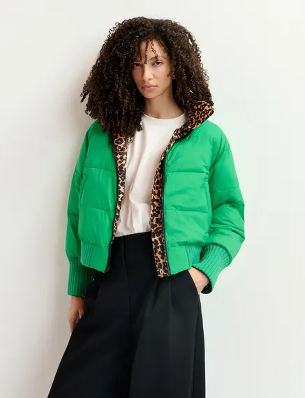 Green and leopard-print reversible puffer jacket