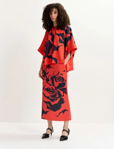 Red maxi-length skirt with floral print