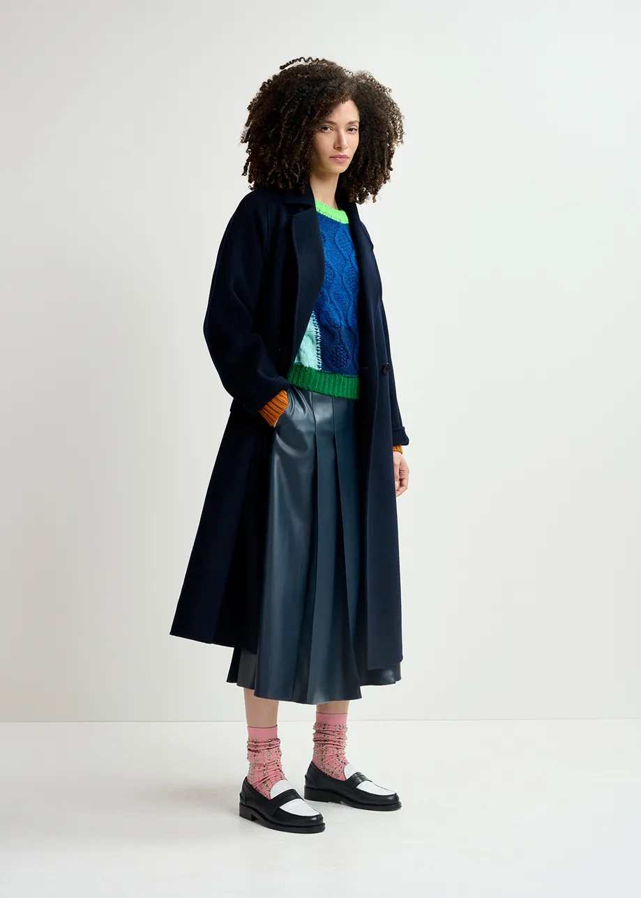 Manteau en laine bleu marine avec ceinture