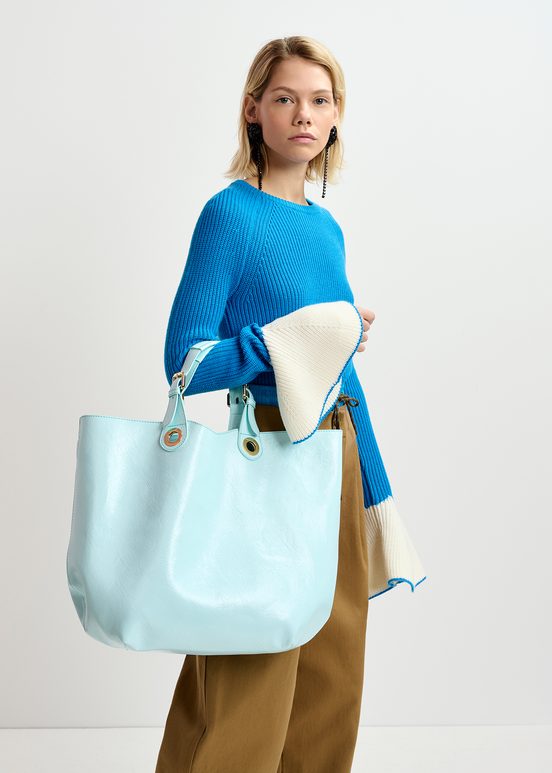 Light blue faux patent-leather shopper bag