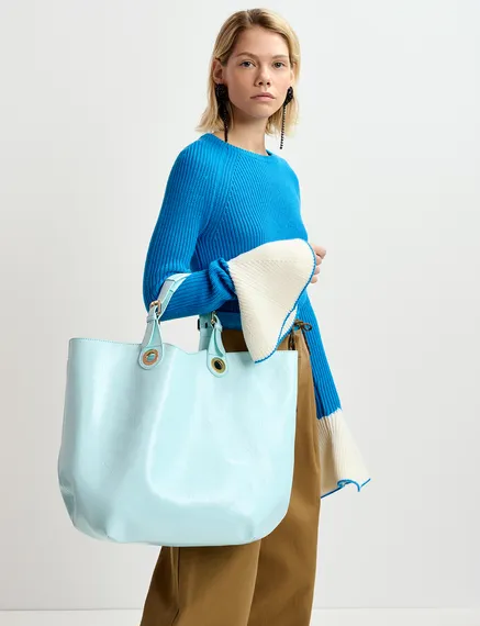 Light blue faux patent-leather shopper bag