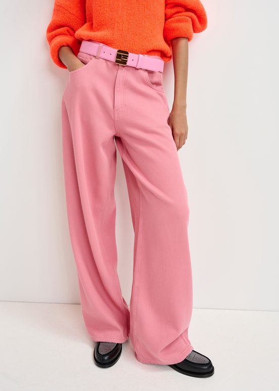 Pink wide-leg jeans