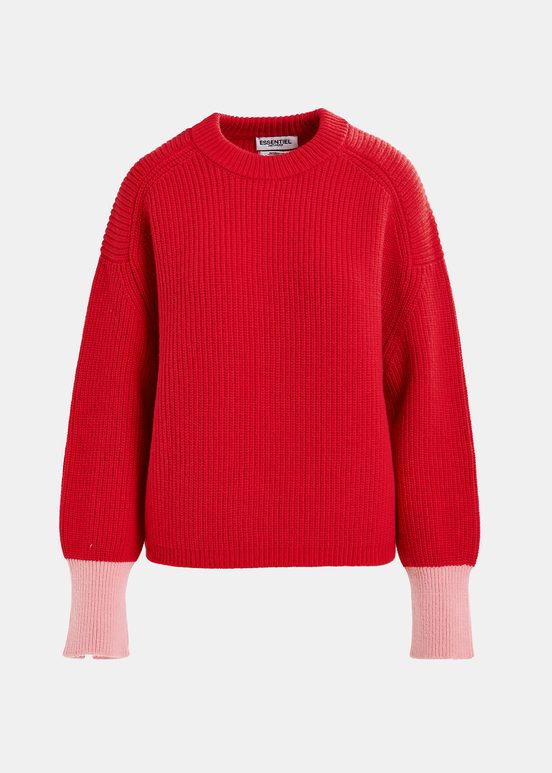 Roter Strickpullover mit kontrastierenden Bündchen