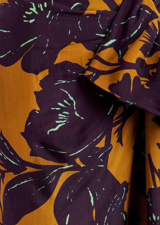 Bronzen gedrapeerde zijden midirok met bloemenprint