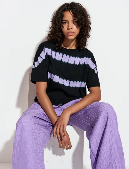 Black and lilac T-shirt with tie-dyed print