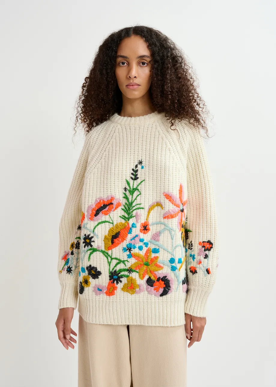 Ecru rib-knitted sweater with floral embroideries