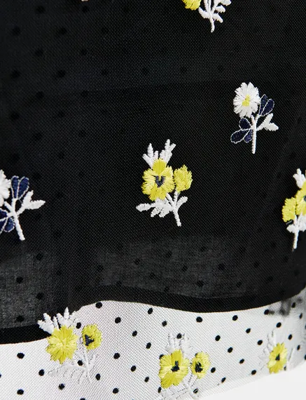 Falda midi de tul con bordados florales, negro