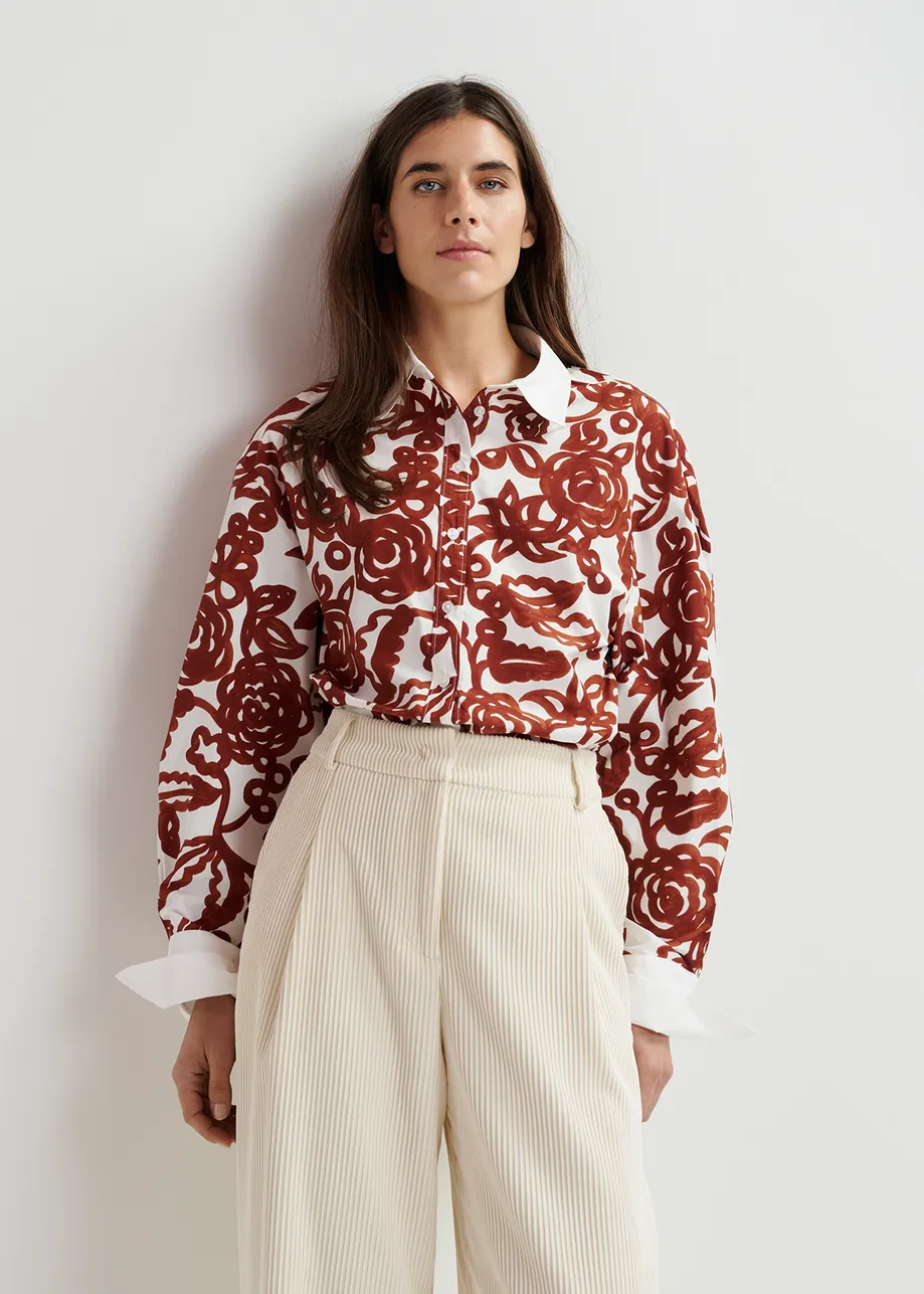 Off-white floral-print shirt with contrasting collar