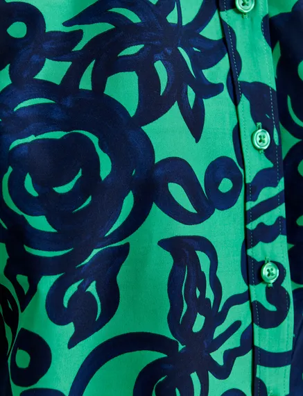 Chemise verte à imprimé fleuri et col contrasté