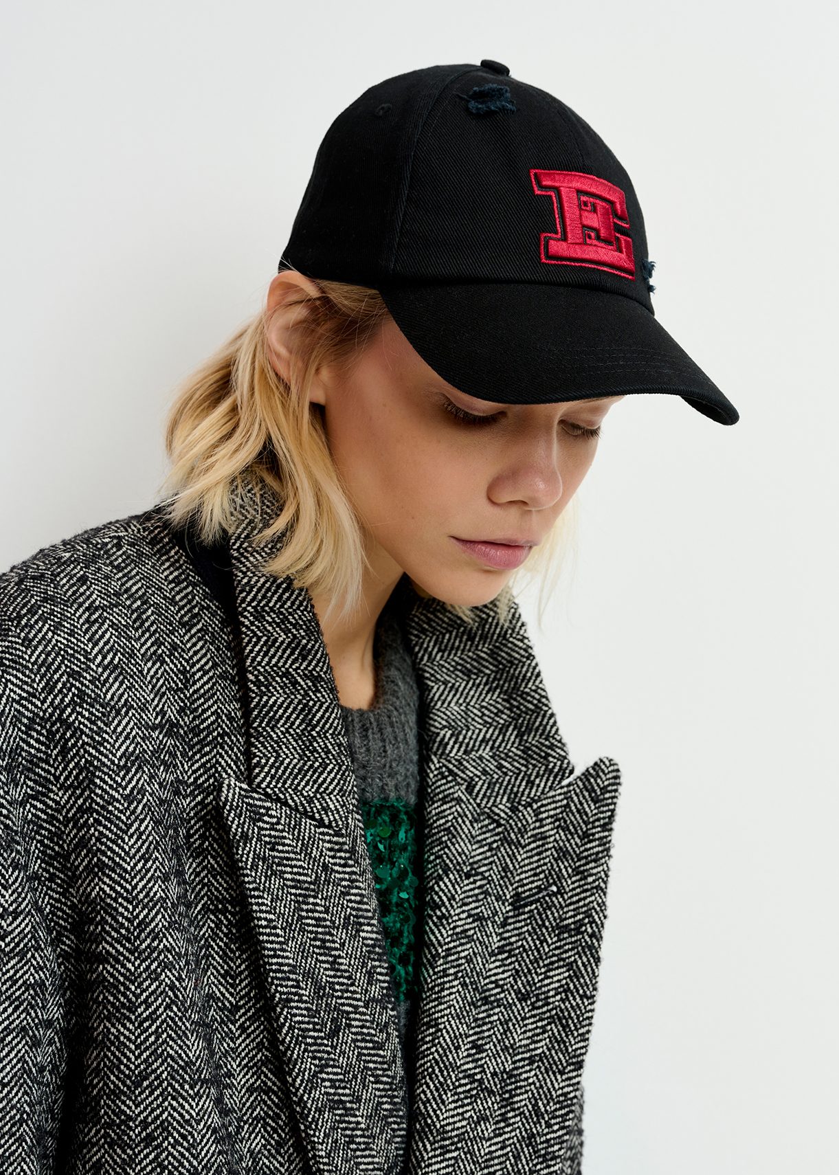 Black embroidered baseball cap