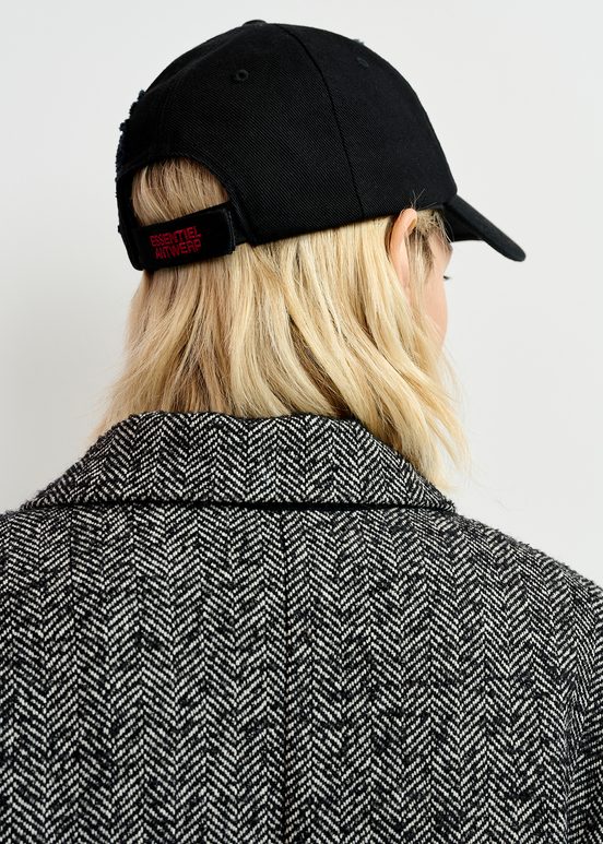 Casquette noire à broderie