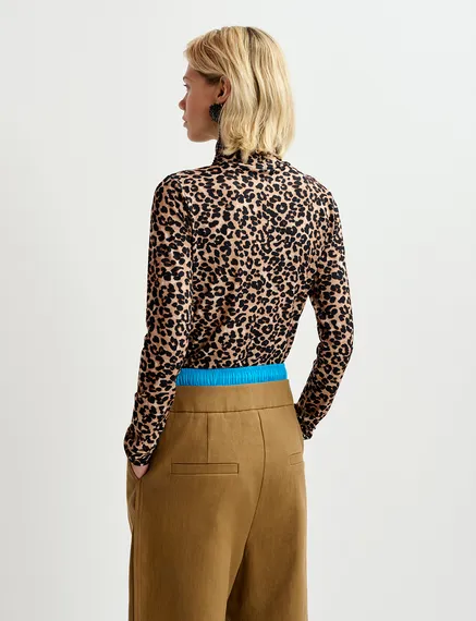 Brown leopard-print turtleneck top