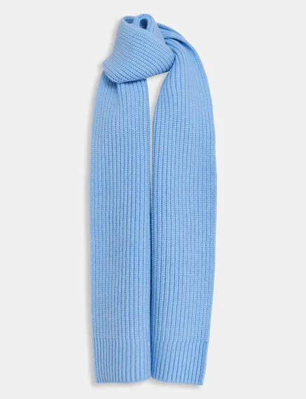 Écharpe bleu clair en tricot côtelé