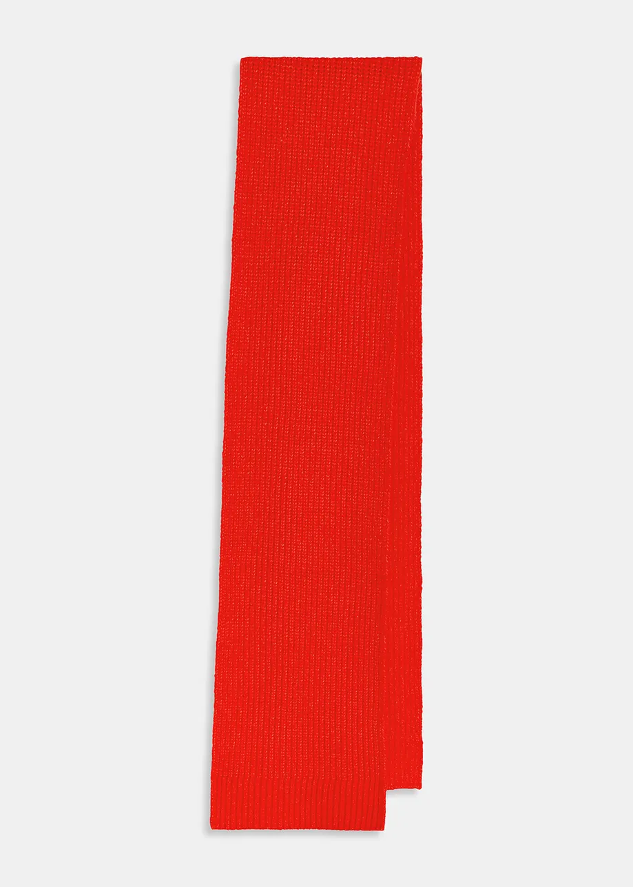 Red rib-knitted scarf