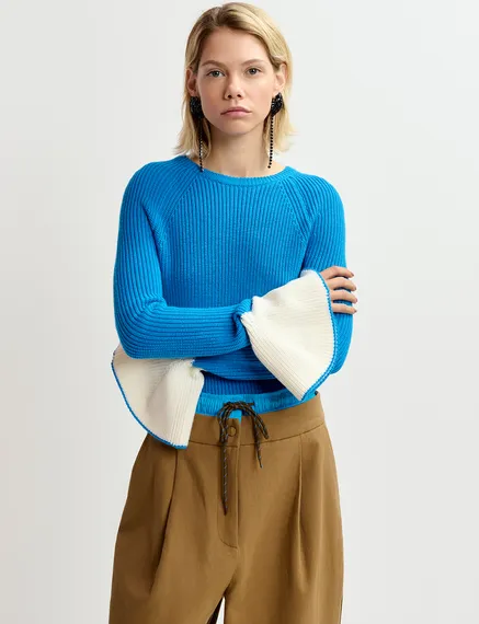 Blue rib-knitted sweater with flared cuffs