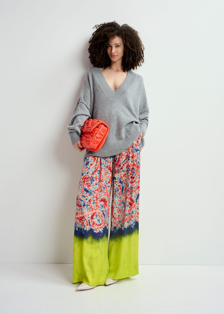 Red and blue printed wide-leg pants with dip-dyed effect