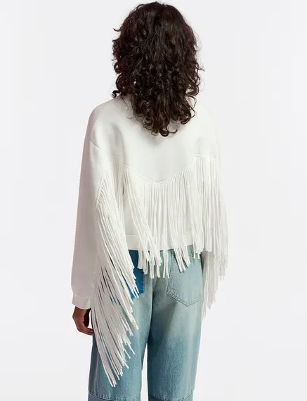 Veste tricotée blanc cassé avec franges