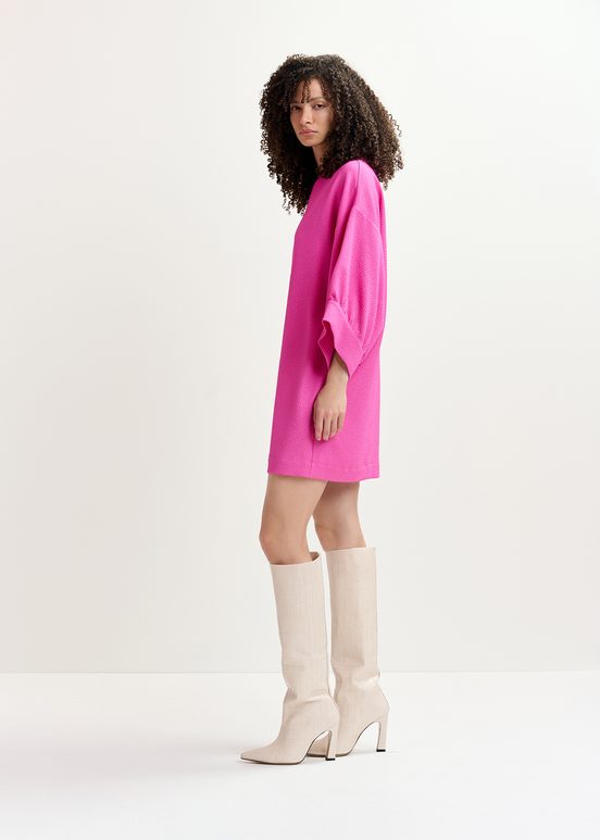 Fuchsia mini-jurk met brede mouwen