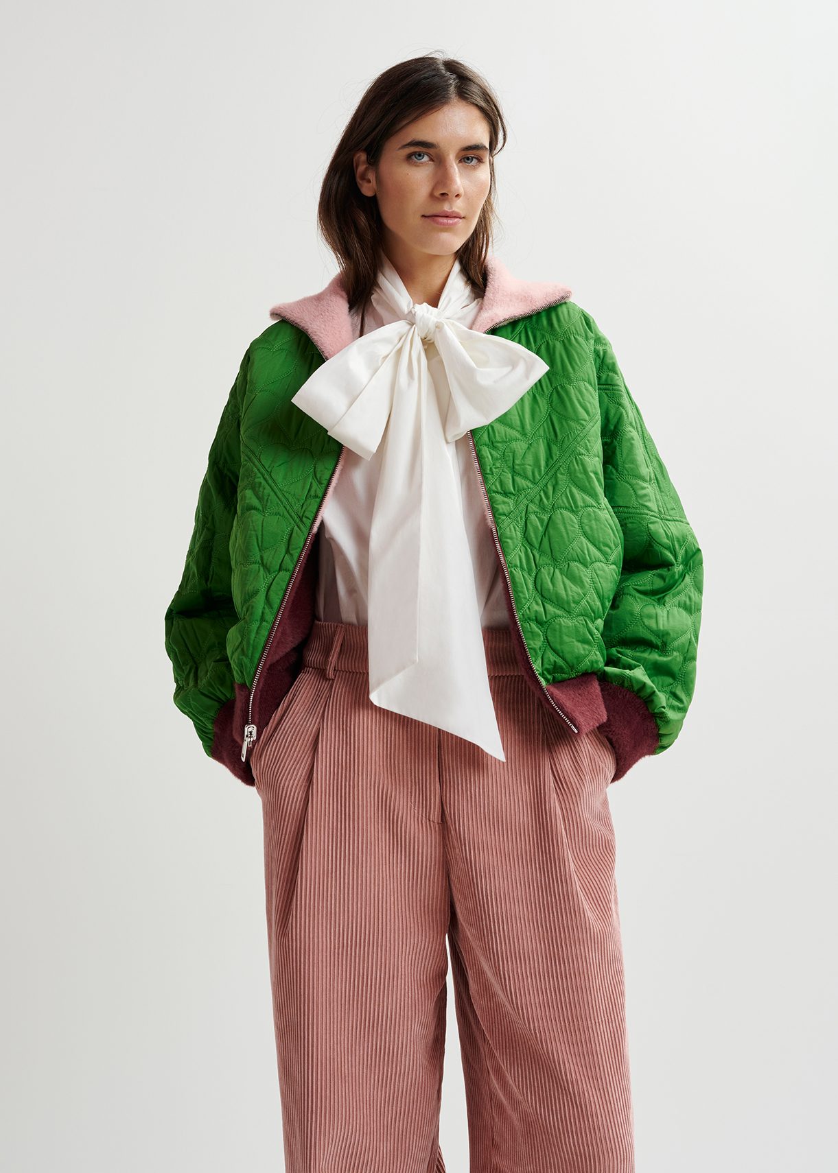 Light pink and burgundy reversible bomber jacket | Essentiel