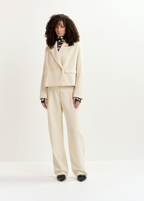 Cropped Cord-Blazer in Ecru