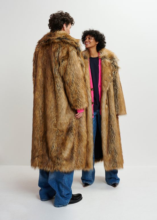 Cappotto oversize in pelliccia ecologica marrone