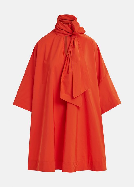 Mini-robe lavallière rouge