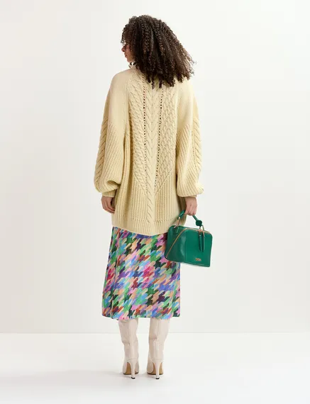 Ecrufarbener Oversized Strickpullover mit Zopfmuster