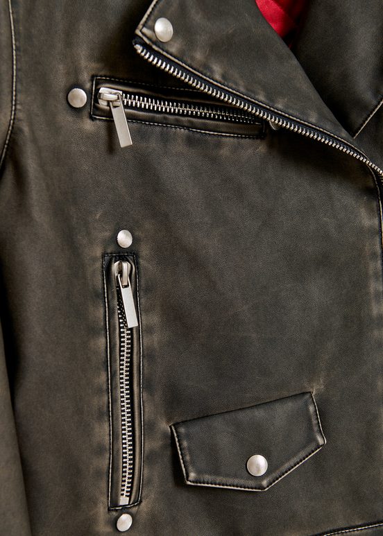 Veste de motard noire en faux cuir vieilli