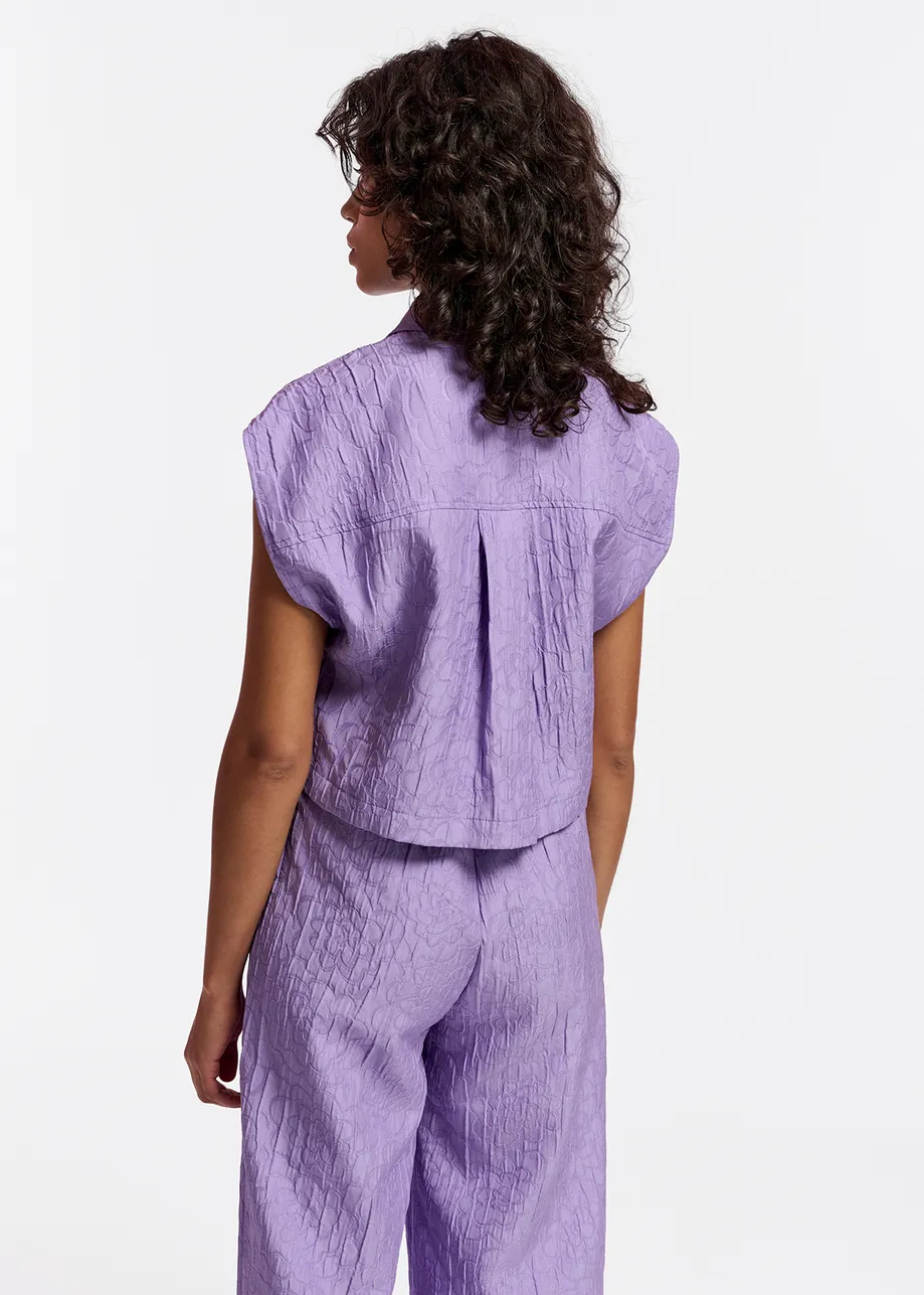 Courte chemise en jacquard fleuri lilas