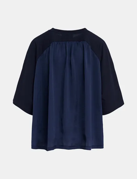 Navy blue T-shirt with satin back panel