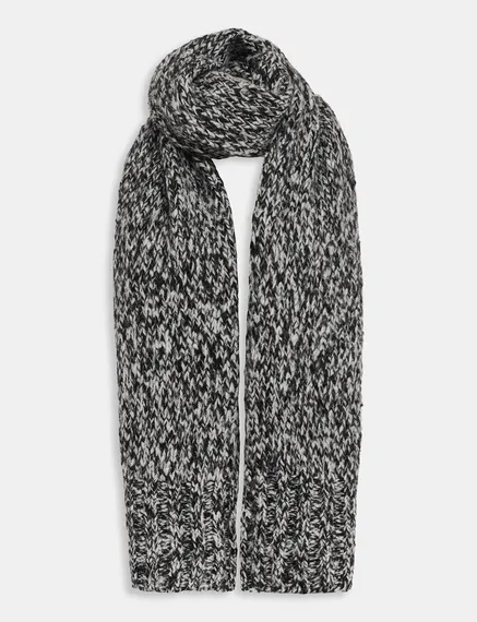 Black and ecru mélange knit scarf