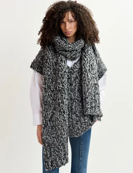 Black and ecru mélange knit scarf