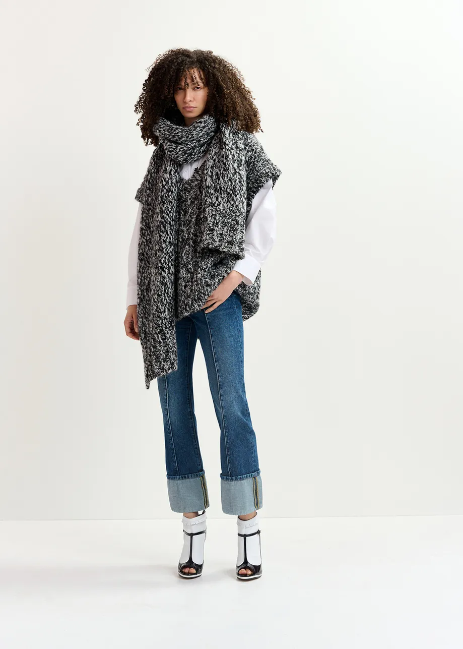 Black and ecru mélange knit scarf