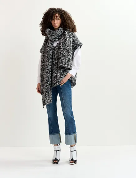 Black and ecru mélange knit scarf