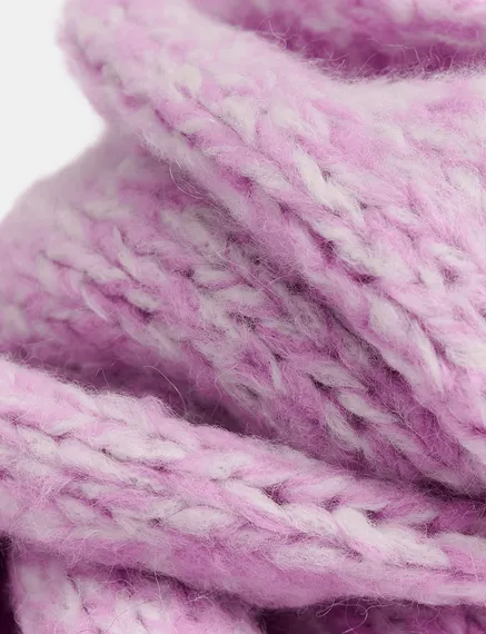 Melierter Strickschal in Mauve und Ecru