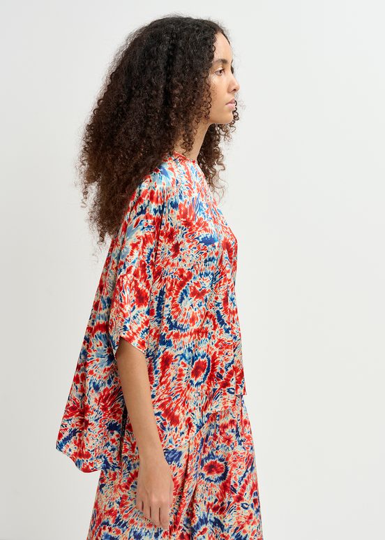 Oversized Oberteil mit Batik-Print in Rot und Blau