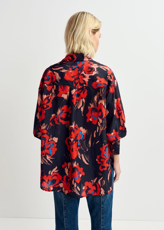 Chemise en soie noire à imprimé fleuri