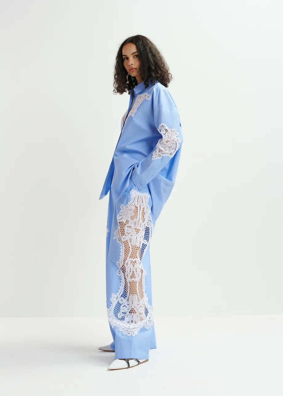 Blue and white wide-leg cotton pants with lace embroidery